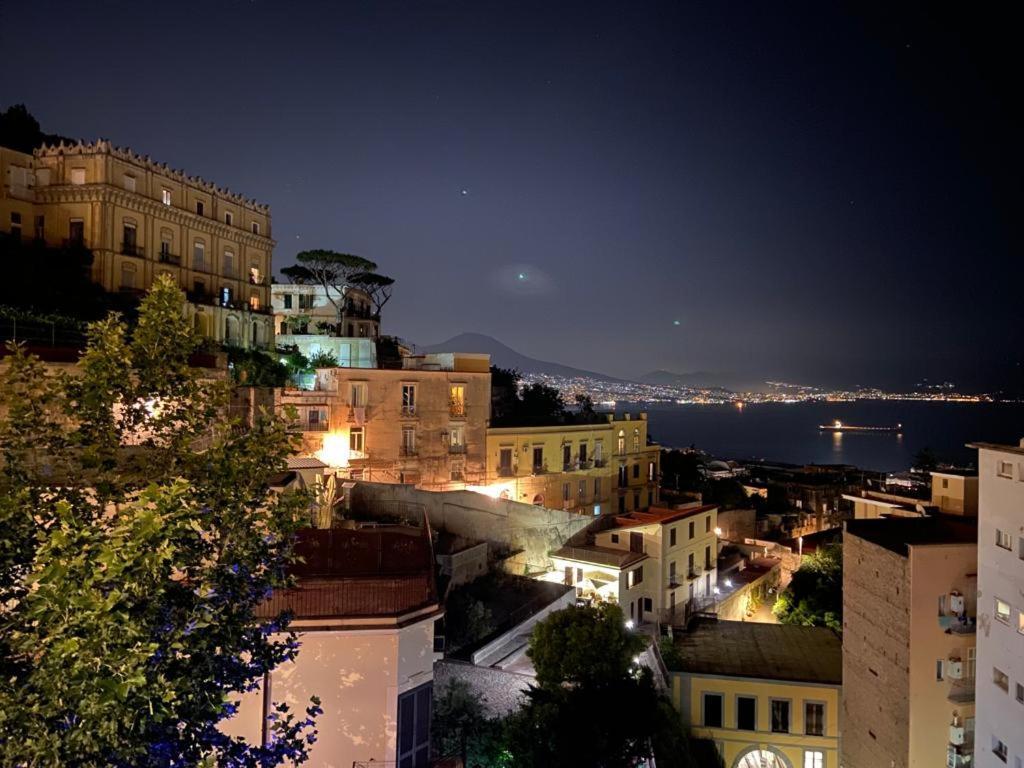 Tu Casa: Picturesque Guest House Napoli ภายนอก รูปภาพ